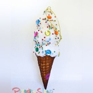 🍦 *Betsey Johnson*  Ice-Cream Cone Glass Dessert Ornament ***DISCONTINUED***.
